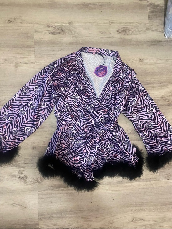 Dolls Kill Other - Dolls Kill x Bratz Wild At Heart Satin Robe- NWT